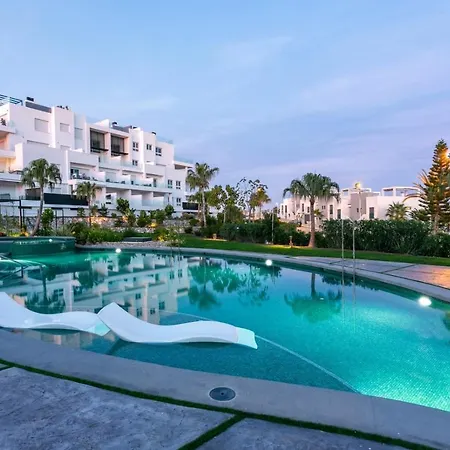 Apartment 2 Bedroom Bali With Sea Views Torrevieja