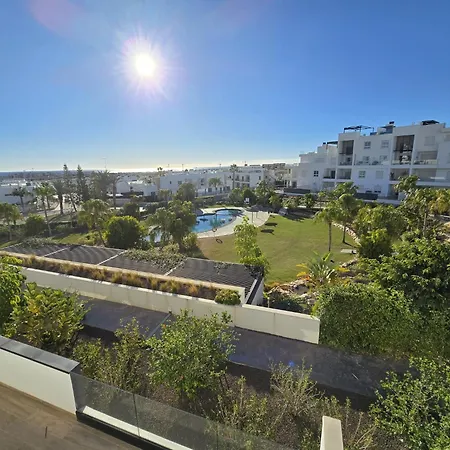Apartment 2 Bedroom Bali With Sea Views Torrevieja