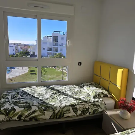 2 Bedroom Bali With Sea Views * Torrevieja