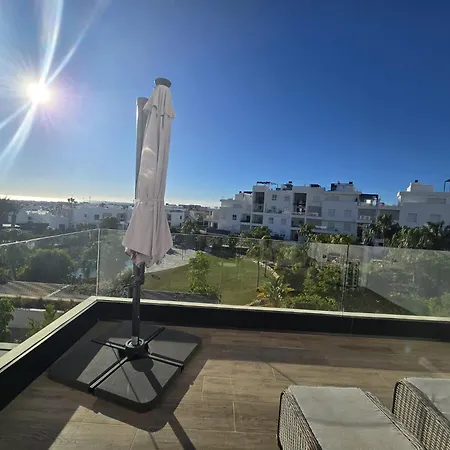 Apartment 2 Bedroom Bali With Sea Views